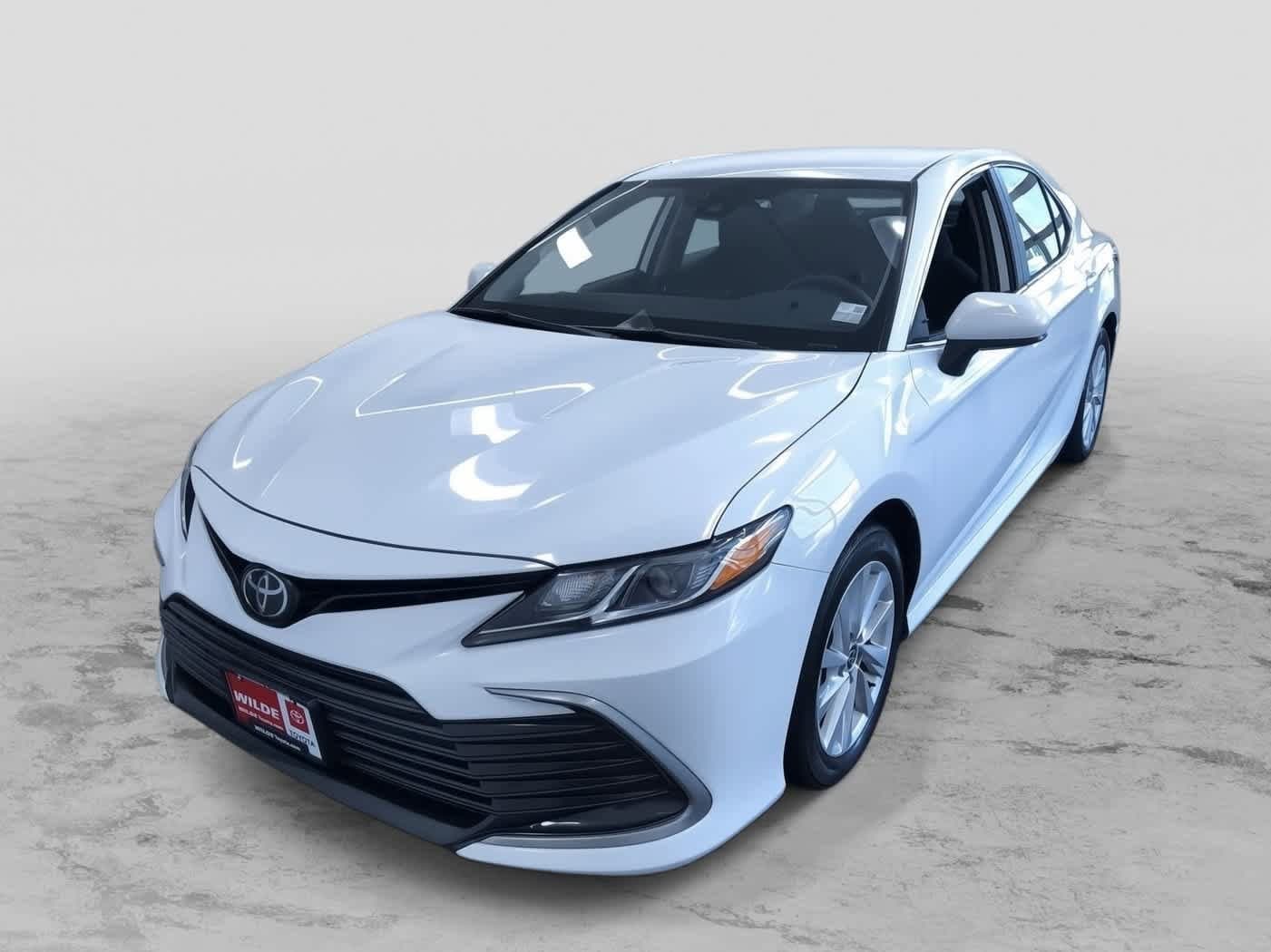 2024 Toyota Camry LE Hero Image