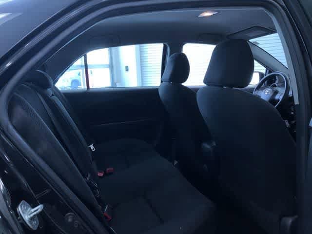 Thumbnail: 2012 Toyota Yaris - 12