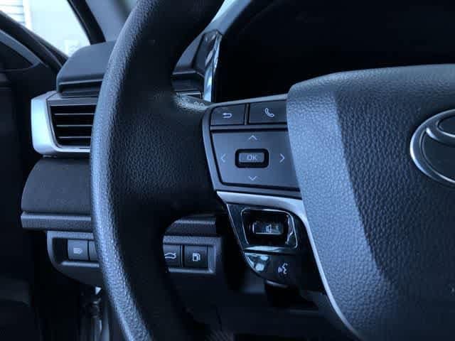 Thumbnail: 2025 Toyota Camry - 25