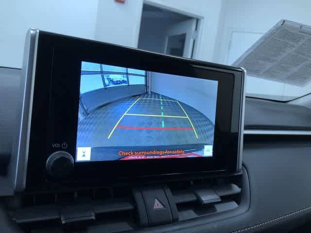 Thumbnail: 2025 Toyota RAV4 - 29