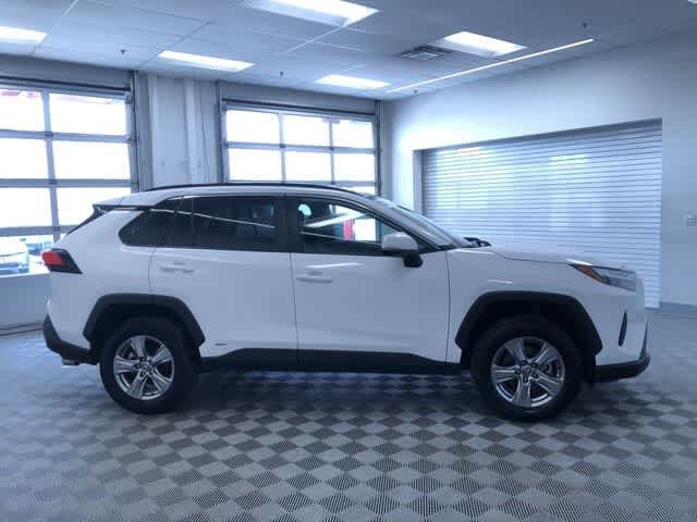 Thumbnail: 2024 Toyota RAV4 - 34