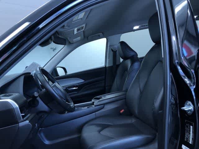 Thumbnail: 2025 Toyota Grand Highlander - 11