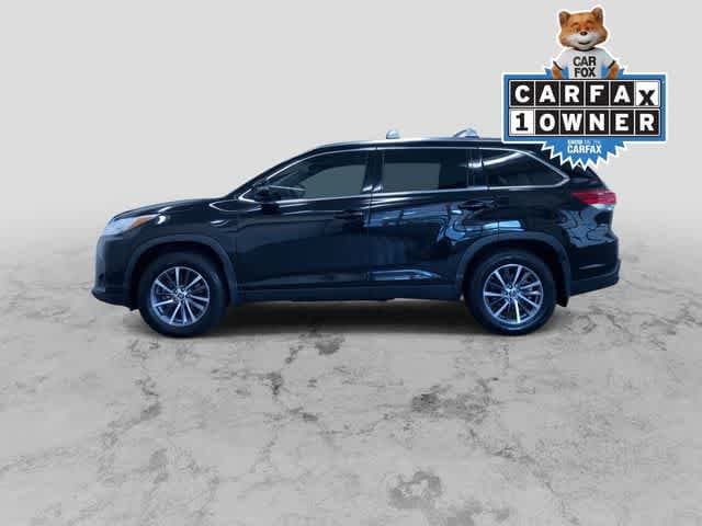 Thumbnail: 2019 Toyota Highlander - 6