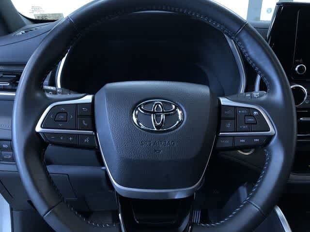 Thumbnail: 2025 Toyota Highlander - 23