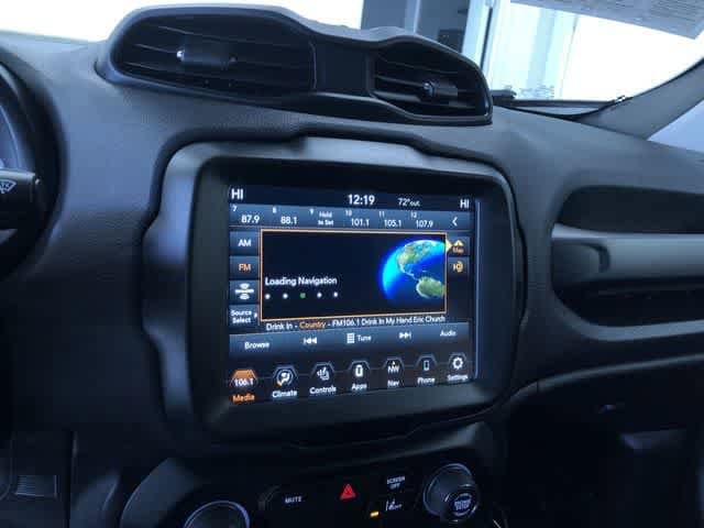 Thumbnail: 2022 Jeep Renegade - 30