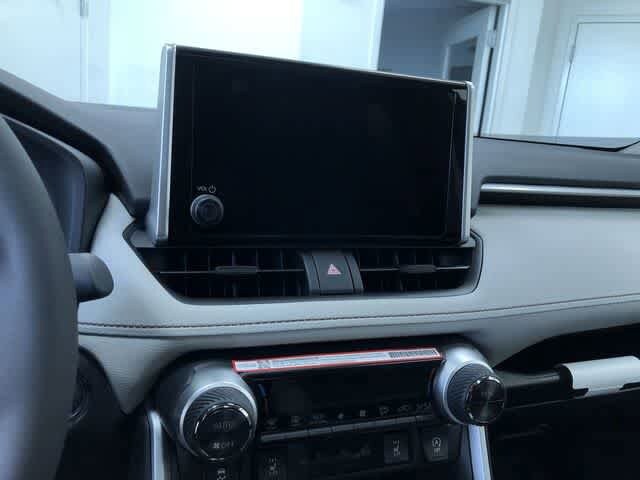 Thumbnail: 2025 Toyota RAV4 - 27