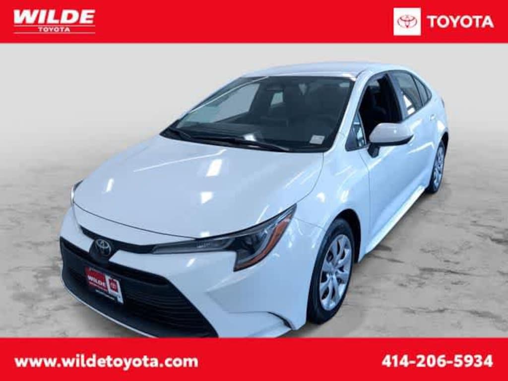 Used 2024 Toyota Corolla LE Car
