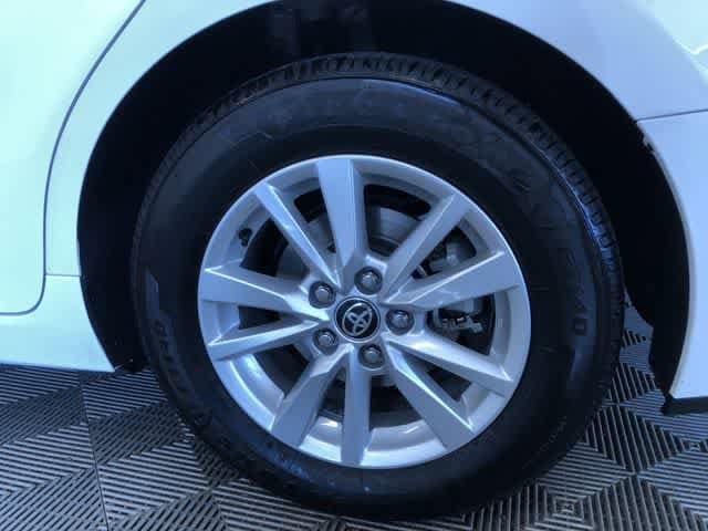 Thumbnail: 2025 Toyota Camry - 17