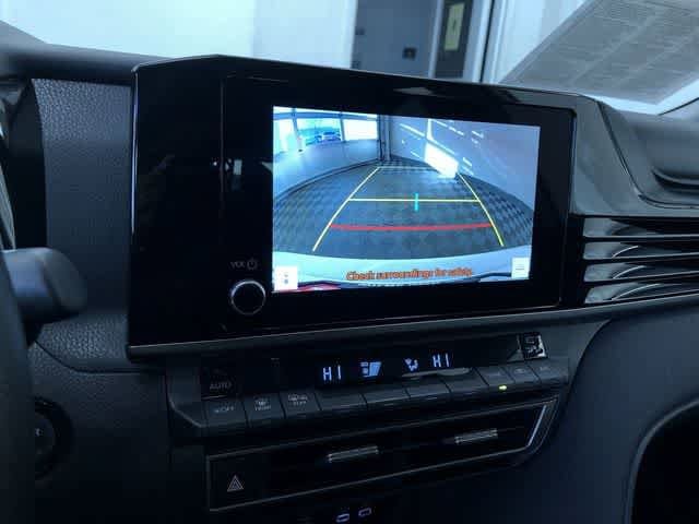 Thumbnail: 2025 Toyota Camry - 28