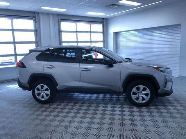 Thumbnail: 2024 Toyota RAV4 - 35