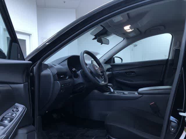 Thumbnail: 2024 Nissan Sentra - 11