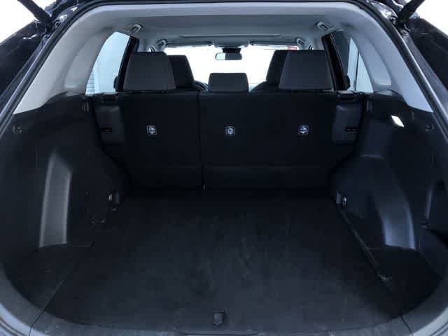 Thumbnail: 2025 Toyota RAV4 - 31