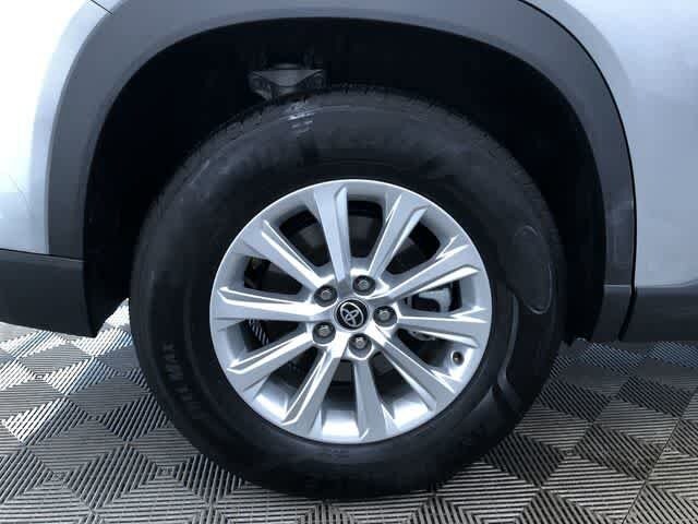 Thumbnail: 2025 Toyota Grand Highlander - 18