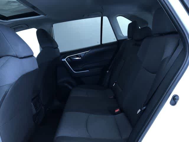 Thumbnail: 2025 Toyota RAV4 - 20