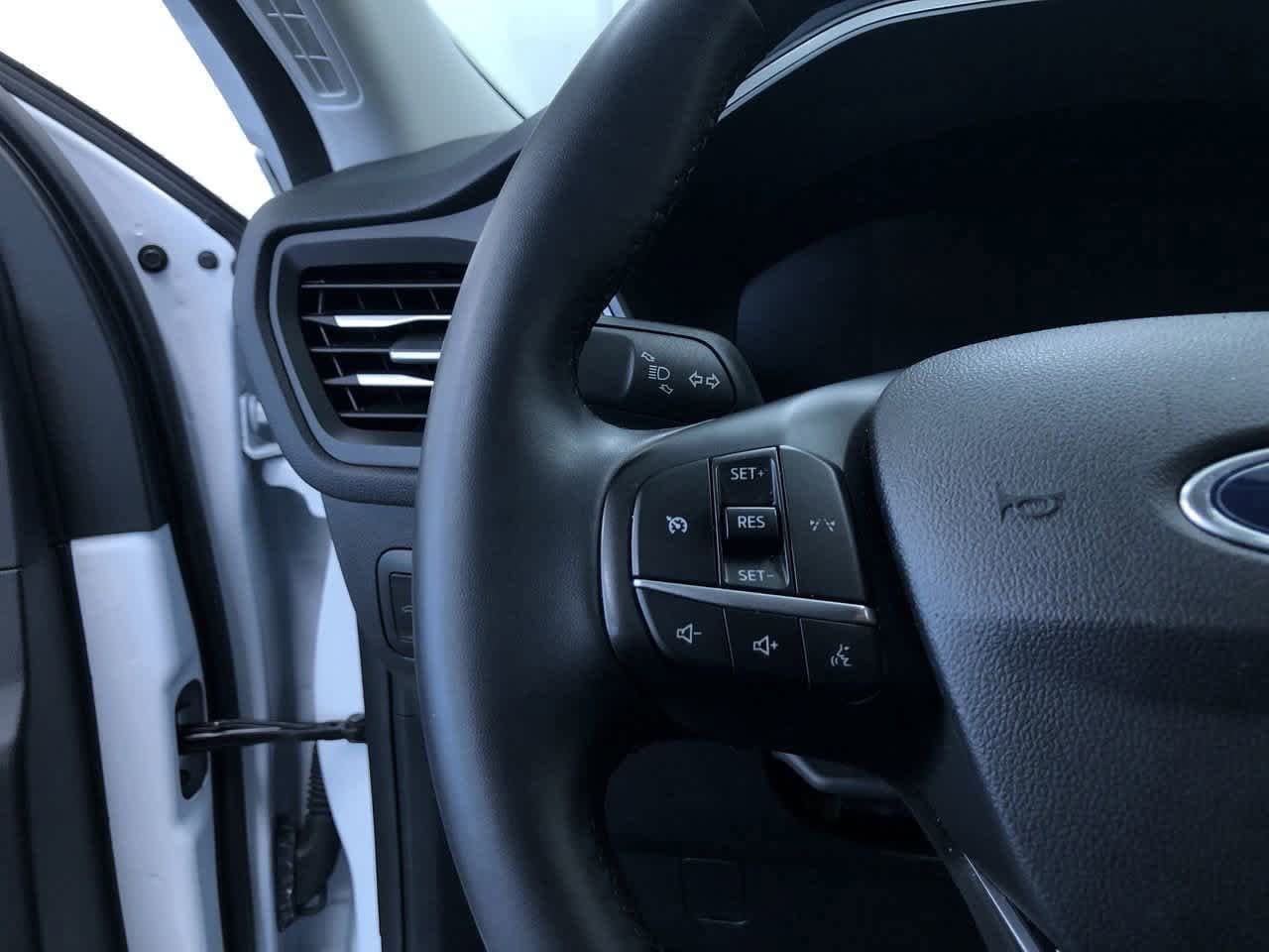 Thumbnail: 2024 Ford Escape - 25