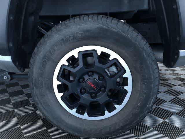 Thumbnail: 2024 Toyota Tacoma - 11