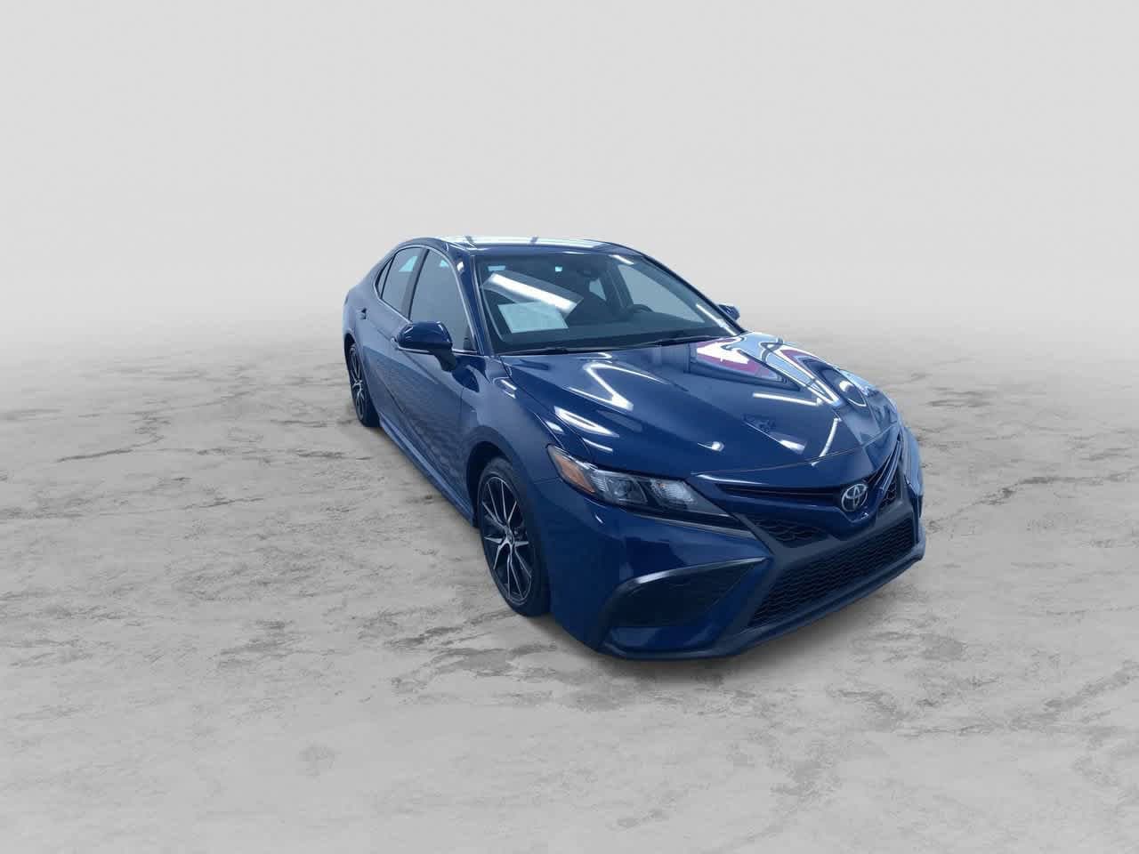2024 Toyota Camry SE 3