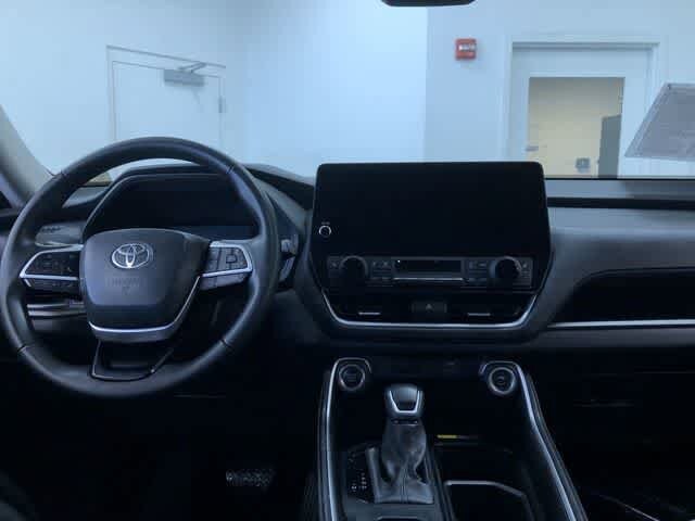 Thumbnail: 2025 Toyota Grand Highlander - 19