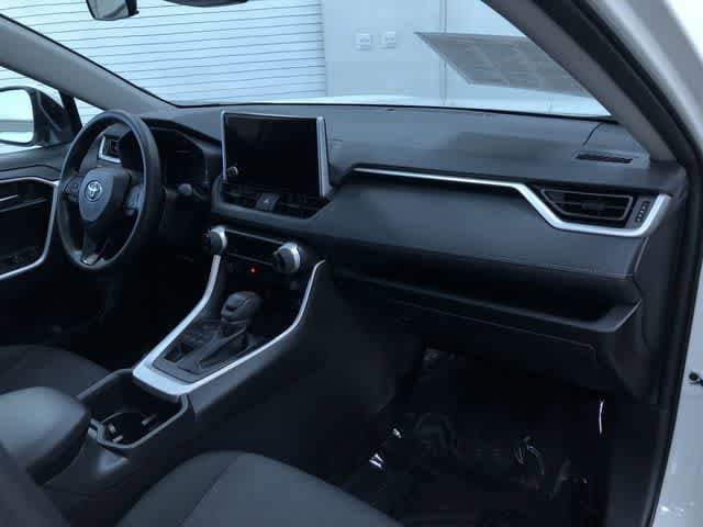 Thumbnail: 2025 Toyota RAV4 - 23