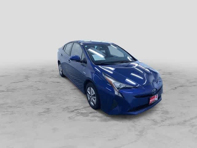 Thumbnail: 2016 Toyota Prius - 3