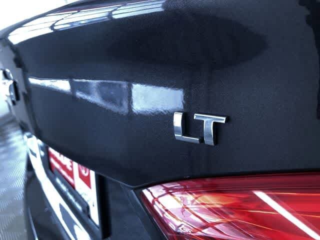 Thumbnail: 2017 Chevrolet Cruze - 16