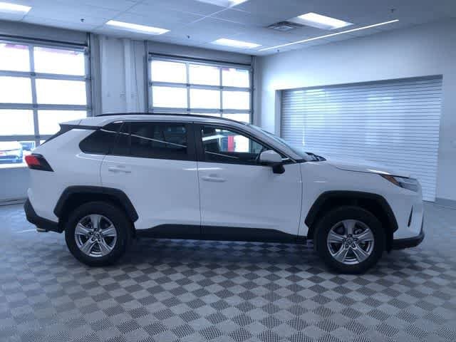 Thumbnail: 2025 Toyota RAV4 - 34