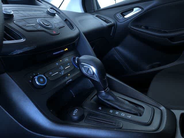 Thumbnail: 2018 Ford Focus - 30