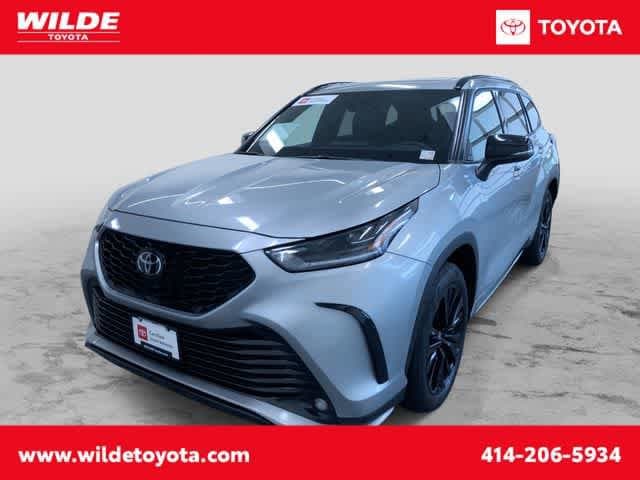 2025 Toyota Highlander Sport Utility 