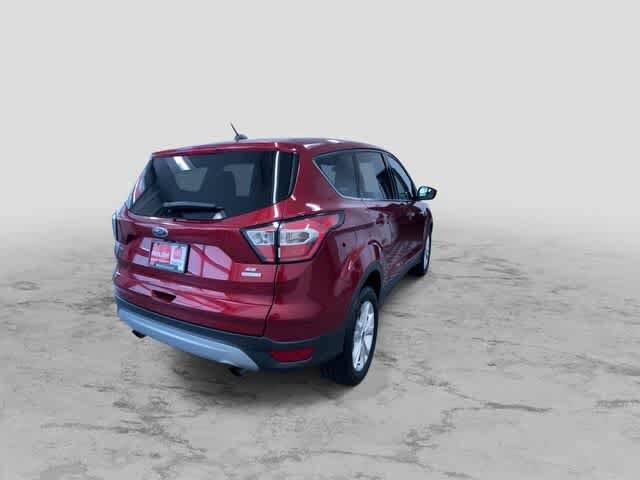 Thumbnail: 2017 Ford Escape - 9