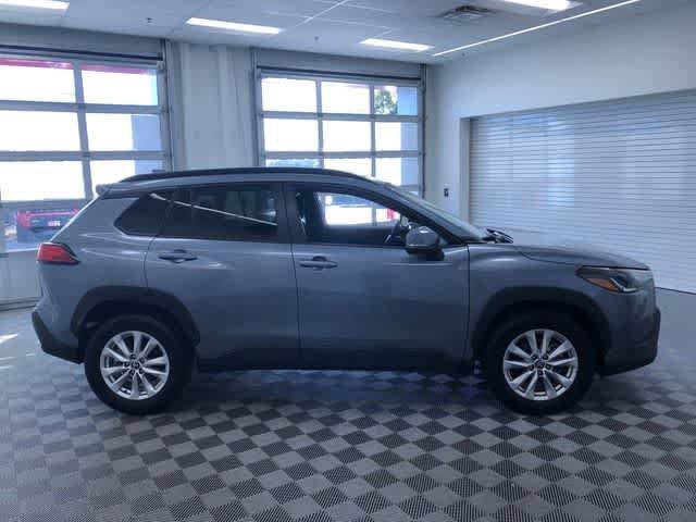 Thumbnail: 2024 Toyota Corolla Cross - 27