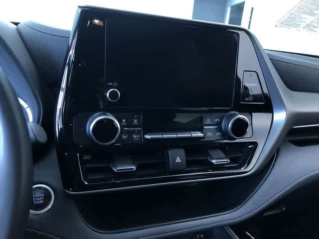 Thumbnail: 2024 Toyota Highlander - 29