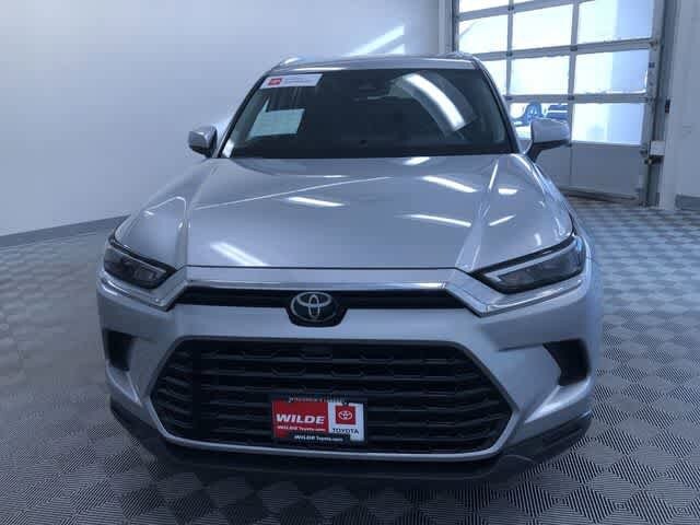 Thumbnail: 2025 Toyota Grand Highlander - 16