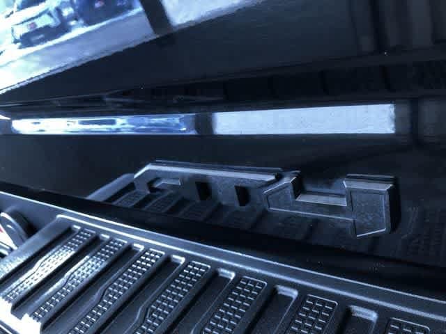 Thumbnail: 2021 GMC Sierra 2500 - 11