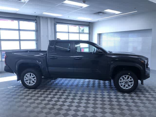 Thumbnail: 2025 Toyota Tacoma - 6