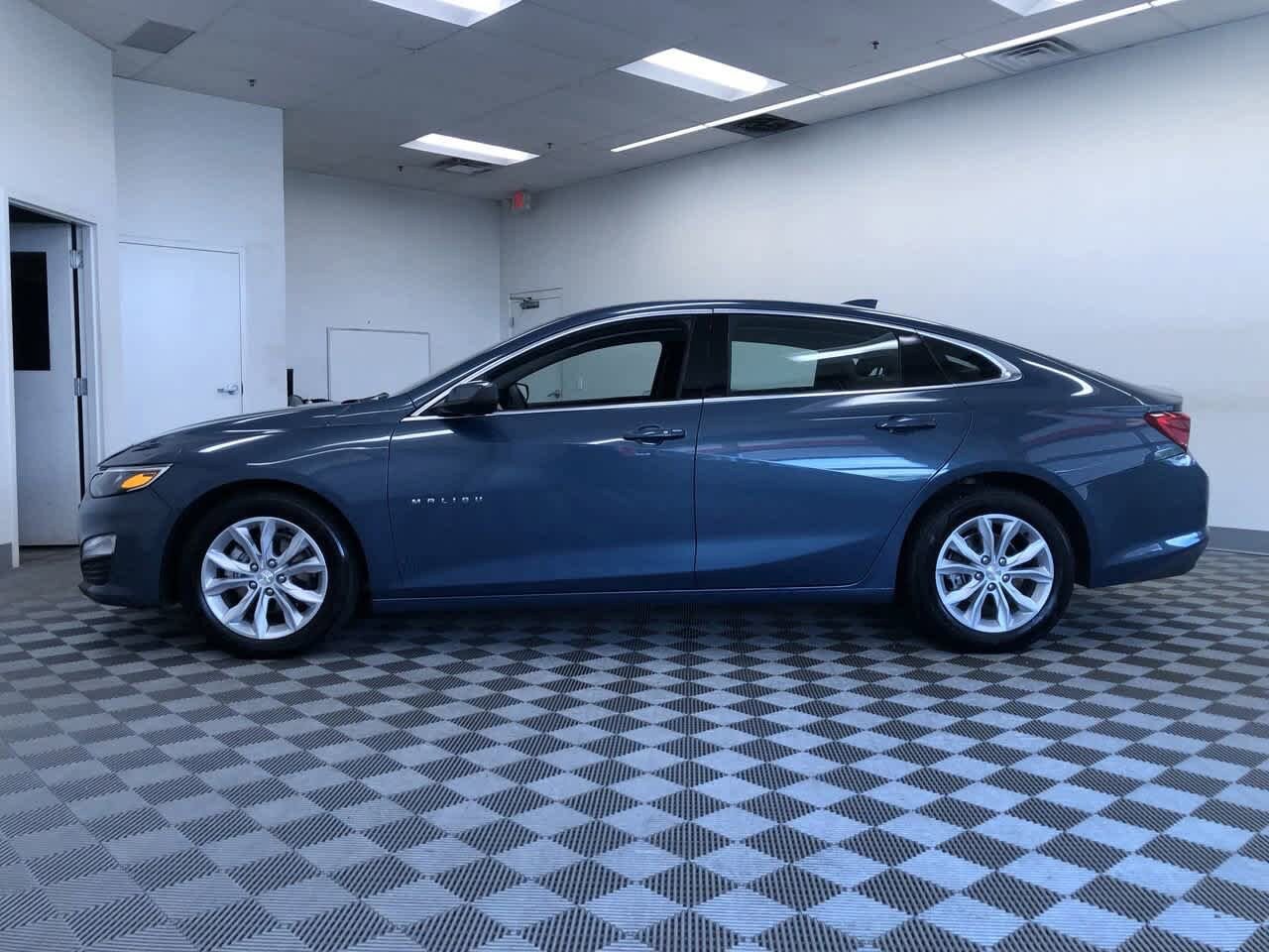 Thumbnail: 2024 Chevrolet Malibu - 11