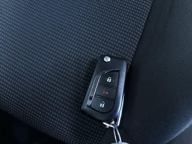 Thumbnail: 2024 Toyota RAV4 - 32