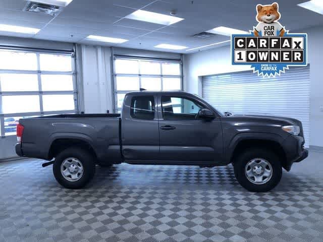 Thumbnail: 2017 Toyota Tacoma - 7