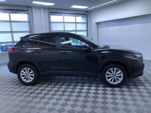 Thumbnail: 2025 Toyota Corolla Cross - 35