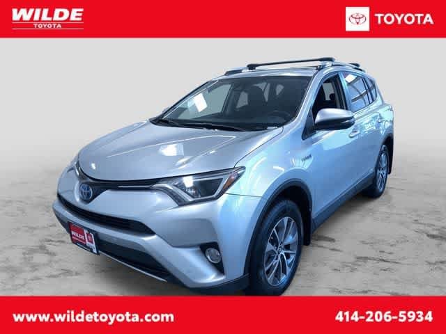 Thumbnail: 2016 Toyota RAV4 - 1