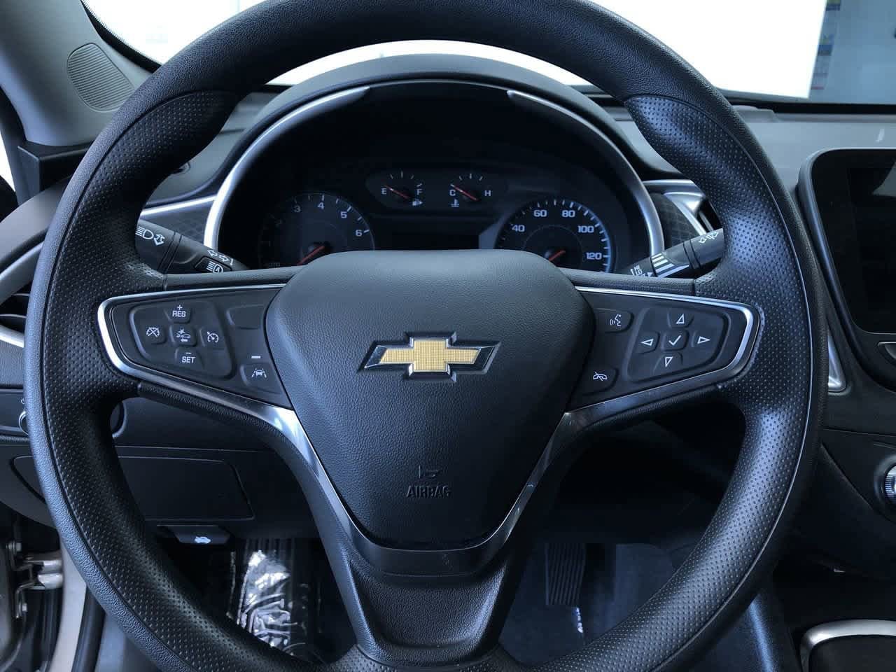 Thumbnail: 2024 Chevrolet Malibu - 24