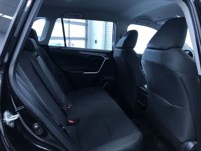 Thumbnail: 2025 Toyota RAV4 - 21