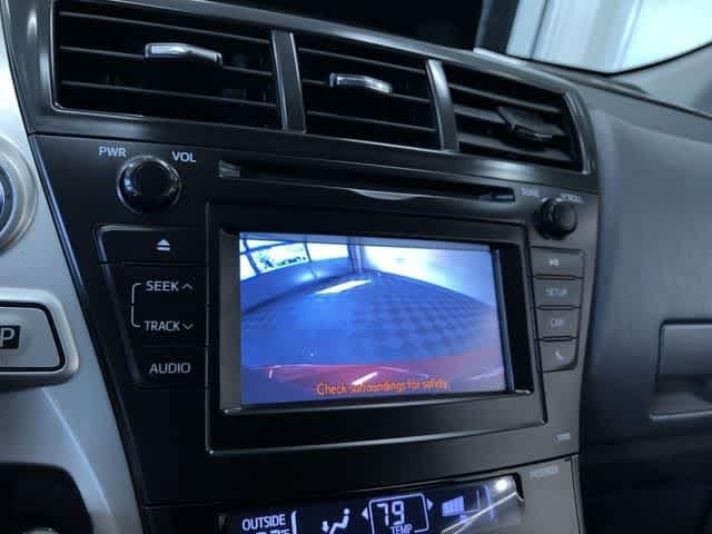 Thumbnail: 2013 Toyota Prius v - 29