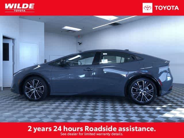 Thumbnail: 2026 Toyota Prius - 3