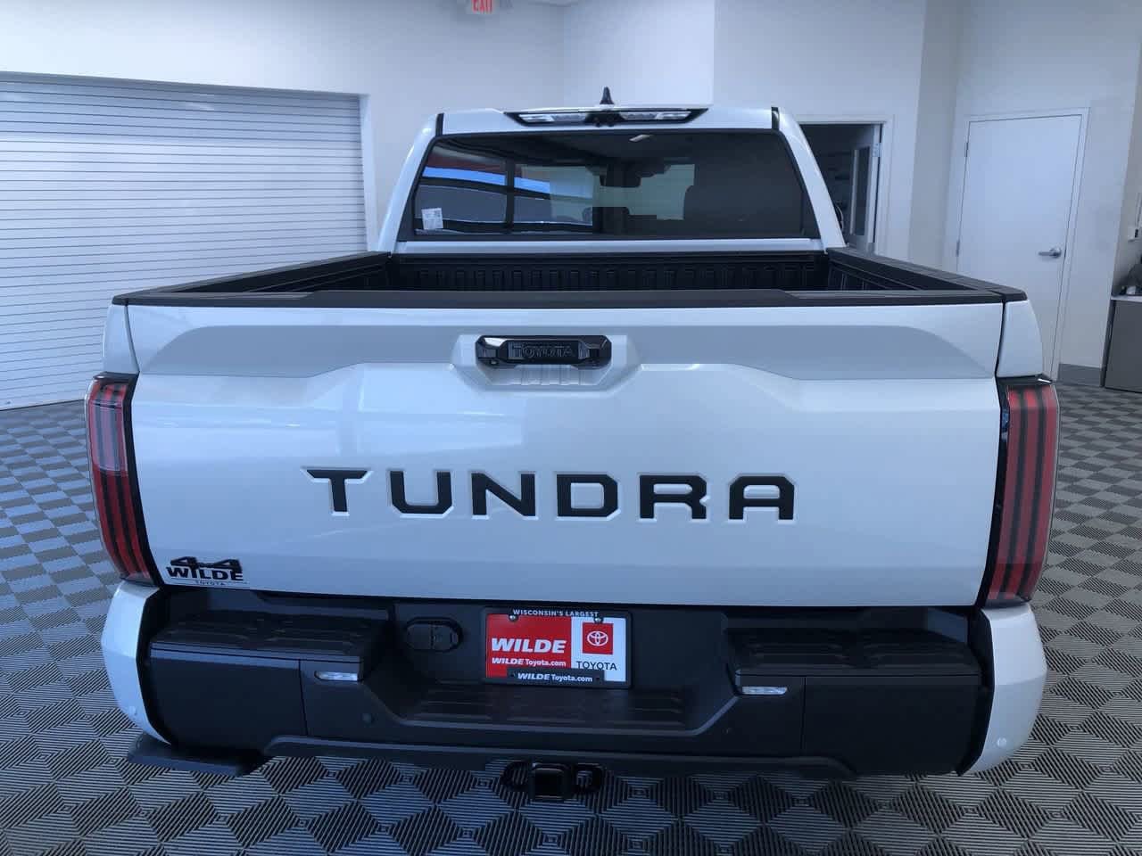2025 Toyota Tundra Limited 5