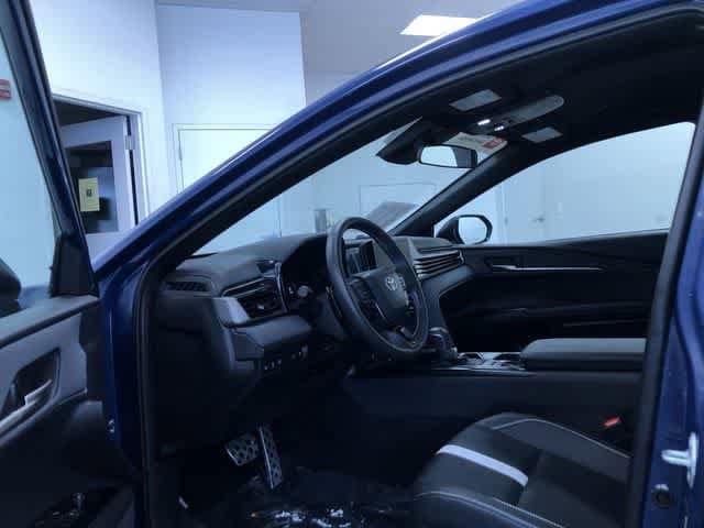 Thumbnail: 2025 Toyota Camry - 11