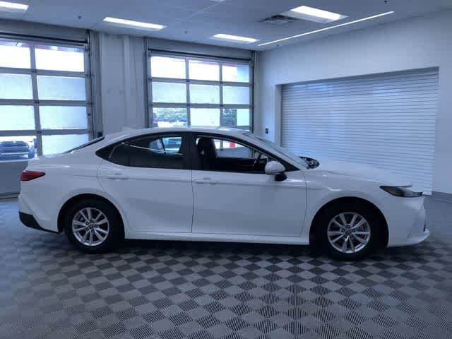 Thumbnail: 2026 Toyota Camry - 33