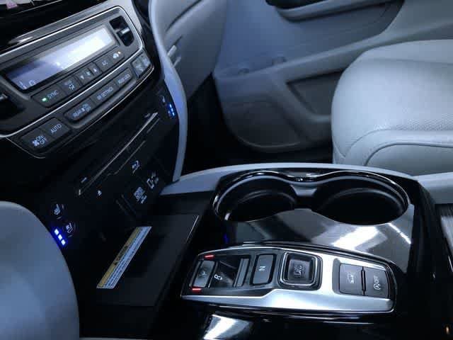 Thumbnail: 2019 Honda Pilot - 28