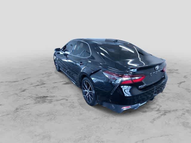 Thumbnail: 2022 Toyota Camry - 7