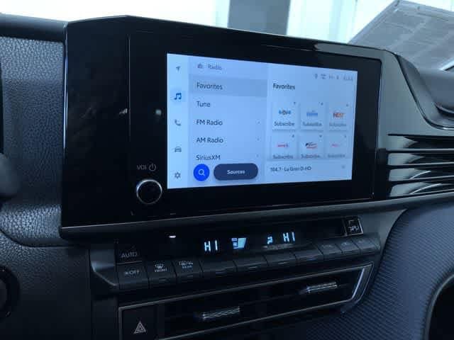 Thumbnail: 2025 Toyota Camry - 28