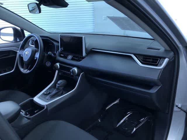 Thumbnail: 2025 Toyota RAV4 - 22